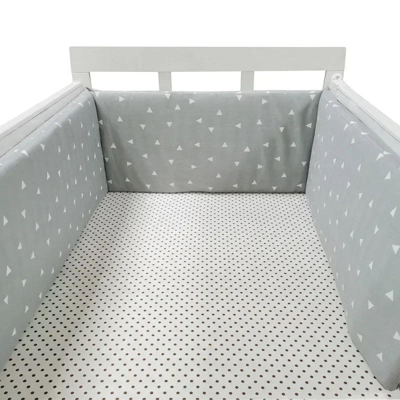 Tour de Lit Bébé Nordique 200x30 cm – Protection & Confort